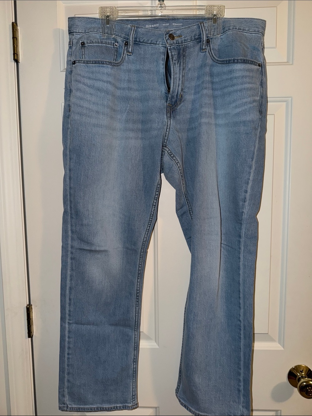 Old Navy Men's Light Blue Relaxed Straight Jeans